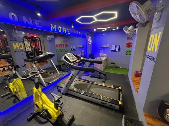 Mr. Aiush Chakraborty – Gym Interior Design - Image 2