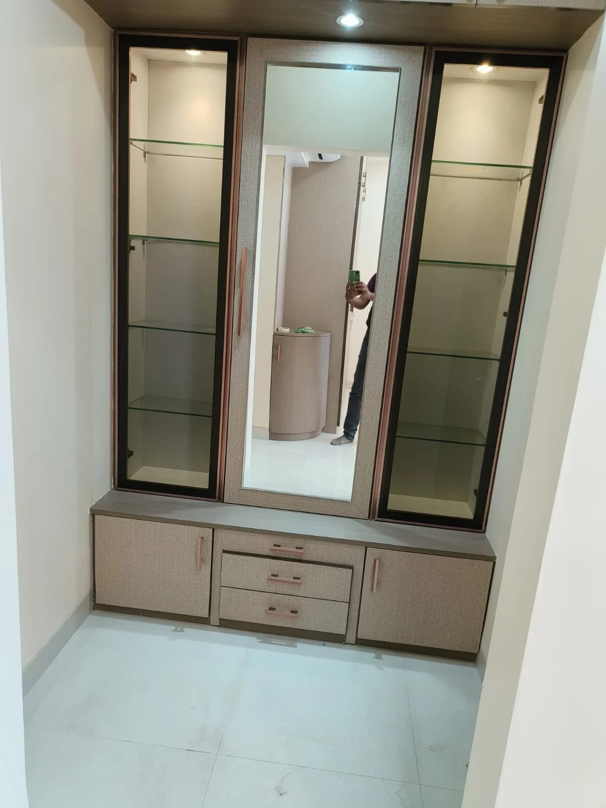 Jiva Home ---4bhk interior project - Image 19
