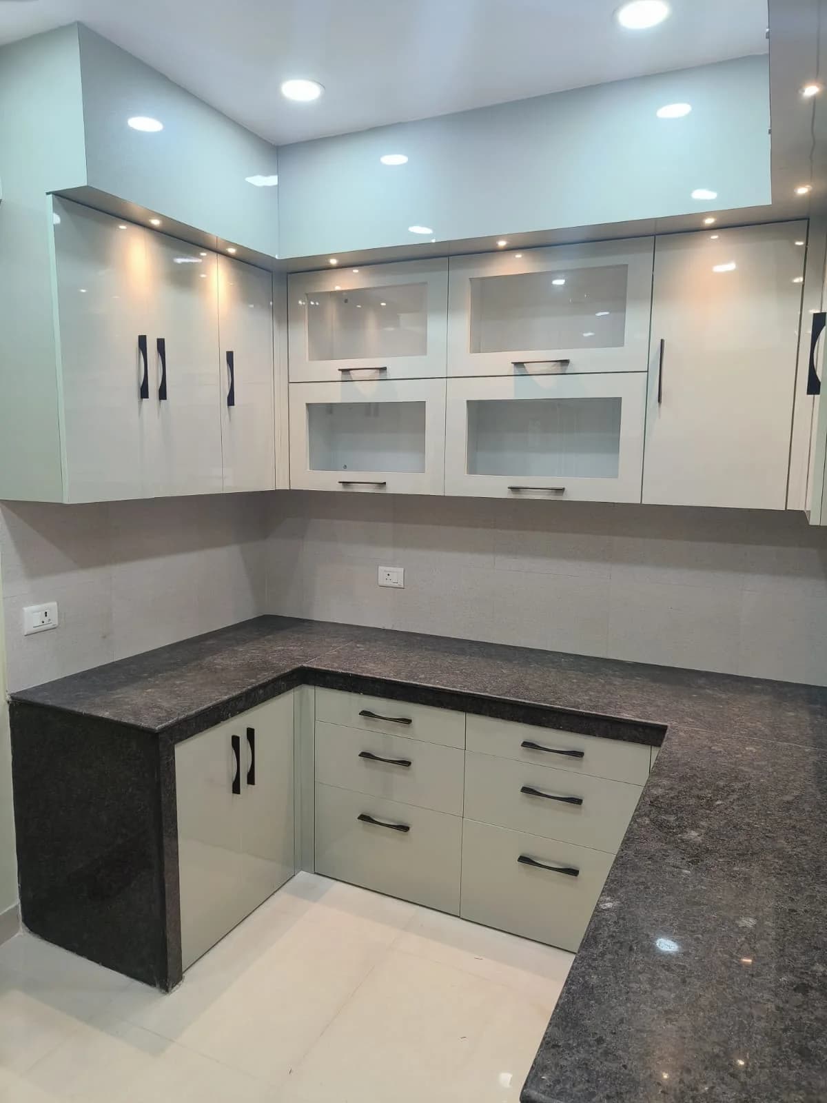 Jiva Home ---4bhk interior project - Image 5