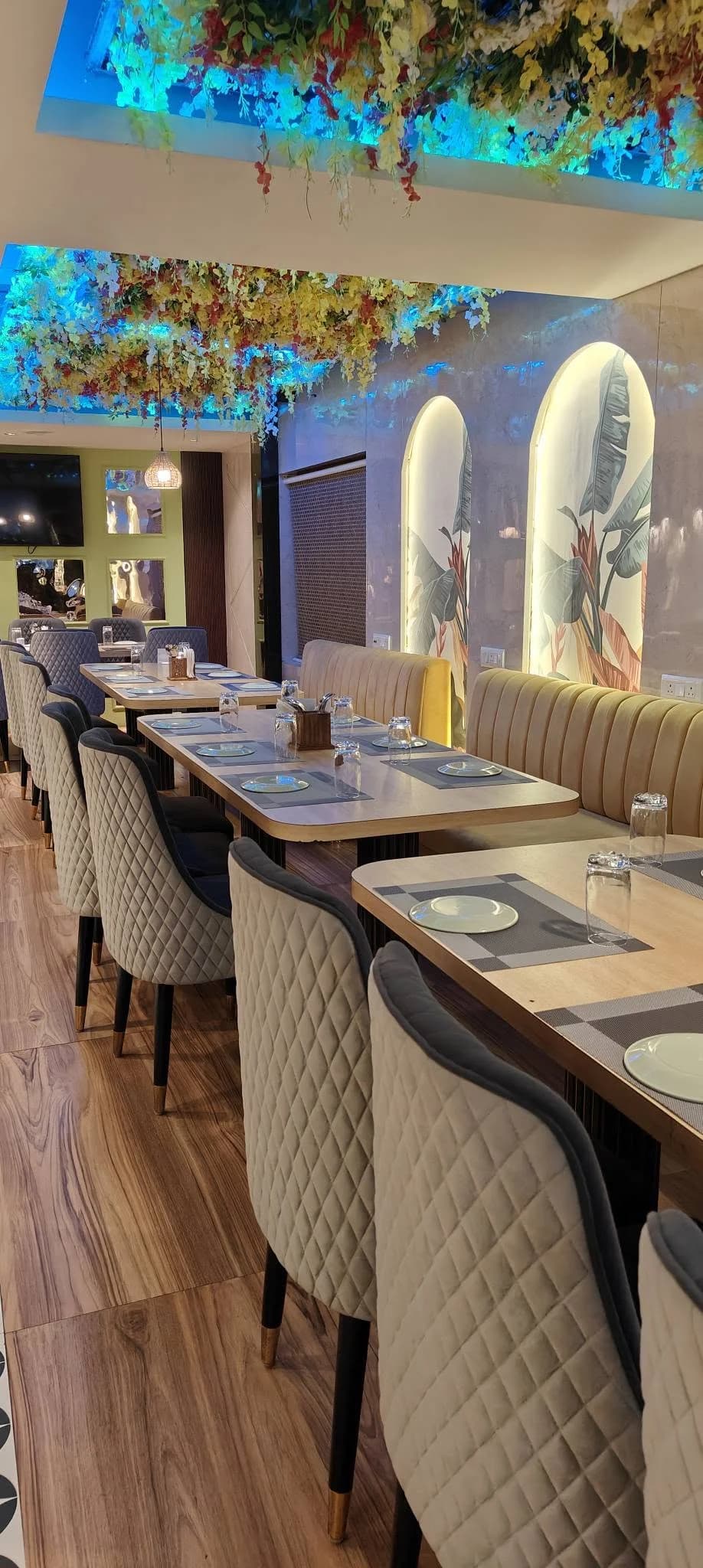 The Prestige Platters -  Restaurant Interiors in Kolkata - Image 6